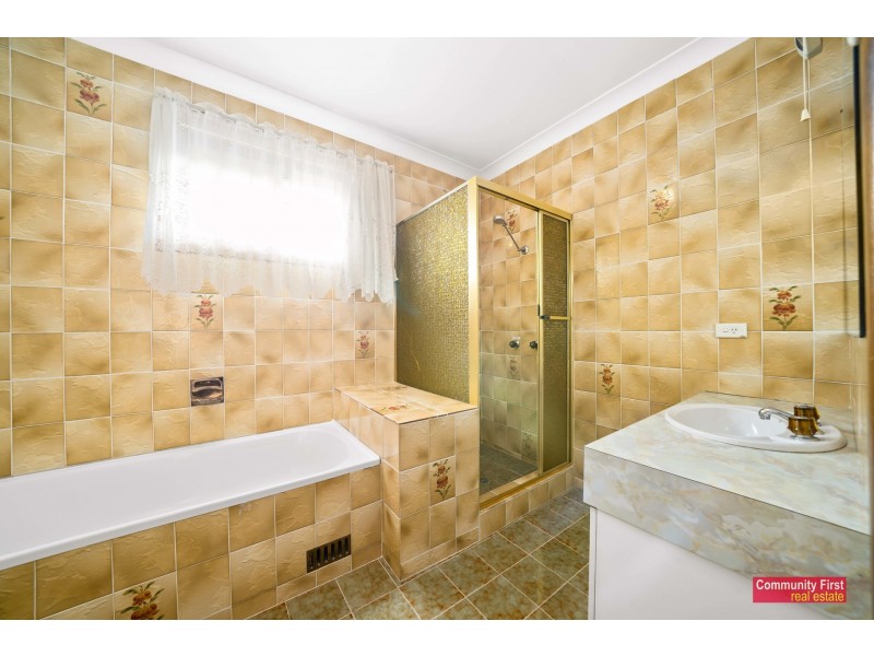 18 Hoxton Park Road, Liverpool NSW 2170