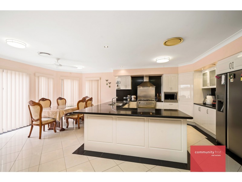 62 Venezia Street, Prestons NSW 2170