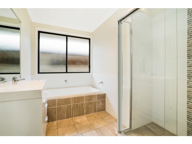 30 Melrose Street, Middleton Grange NSW 2171