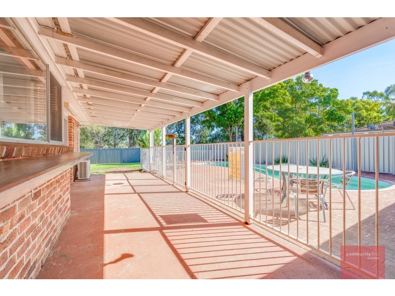 8 Caroline Chisholm Drive, Camden South NSW 2570