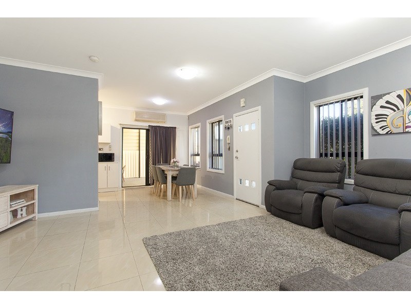 6/7-9 Roslyn Street, Liverpool NSW 2170