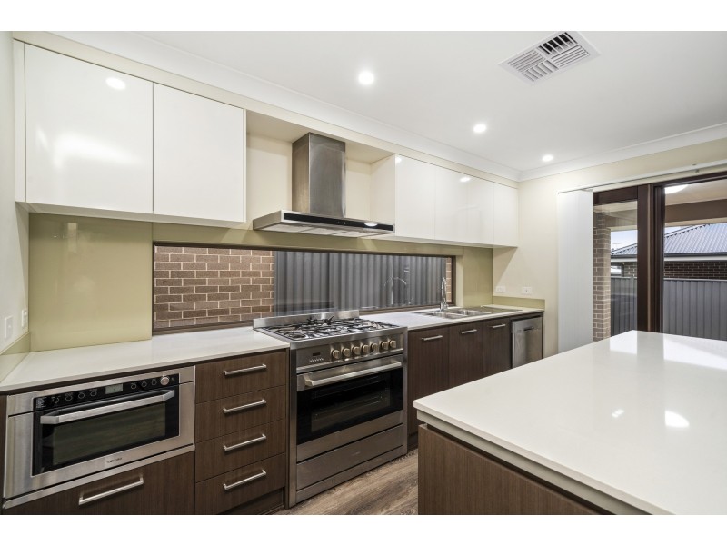 92 Commissioners Drive, Denham Court NSW 2565