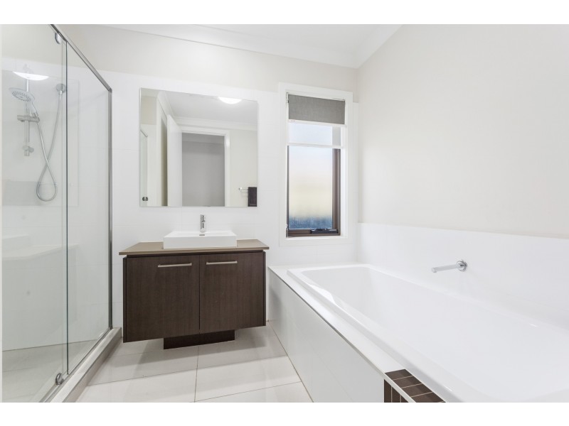 133 Village Circuit, Gregory Hills NSW 2557