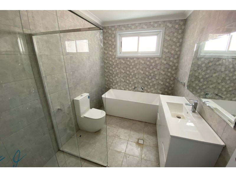 Lot 2/6 Skipton Lane, Prestons NSW 2170