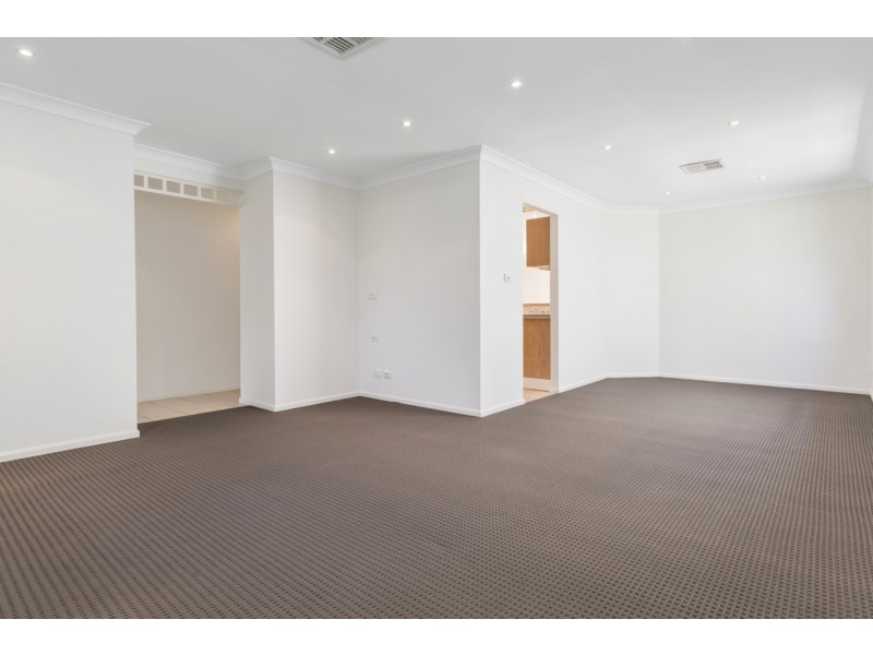 23 Strzlecki Drive, Horningsea Park NSW 2171