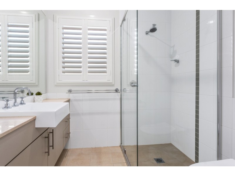 4 Baker Way, Elderslie NSW 2570