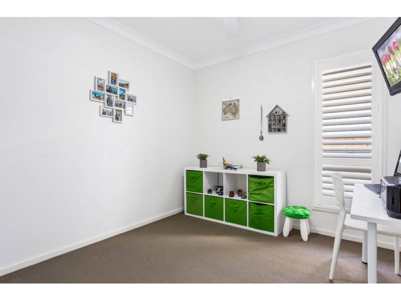 4 Baker Way, Elderslie NSW 2570