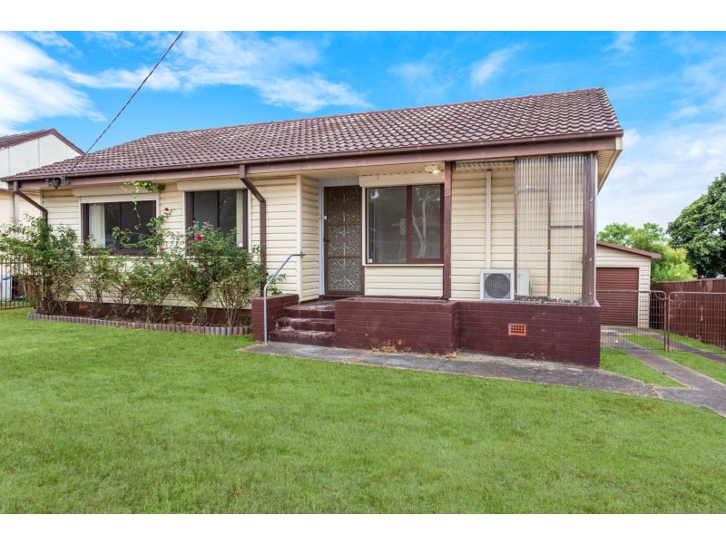 57 Heckenberg Avenue, Sadleir NSW 2168