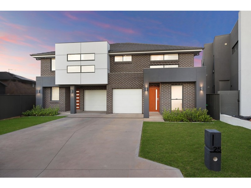 25 Brooklime Crescent, Denham Court NSW 2565