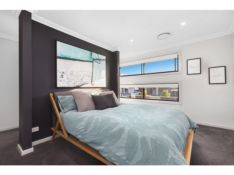 25 Brooklime Crescent, Denham Court NSW 2565