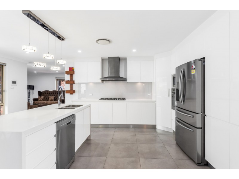 4 Sanderling Street, Hinchinbrook NSW 2168