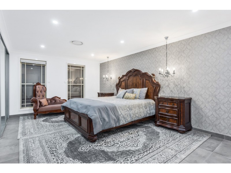 4 Sanderling Street, Hinchinbrook NSW 2168