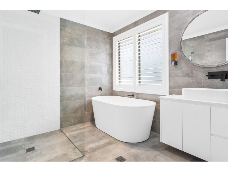 4 Sanderling Street, Hinchinbrook NSW 2168