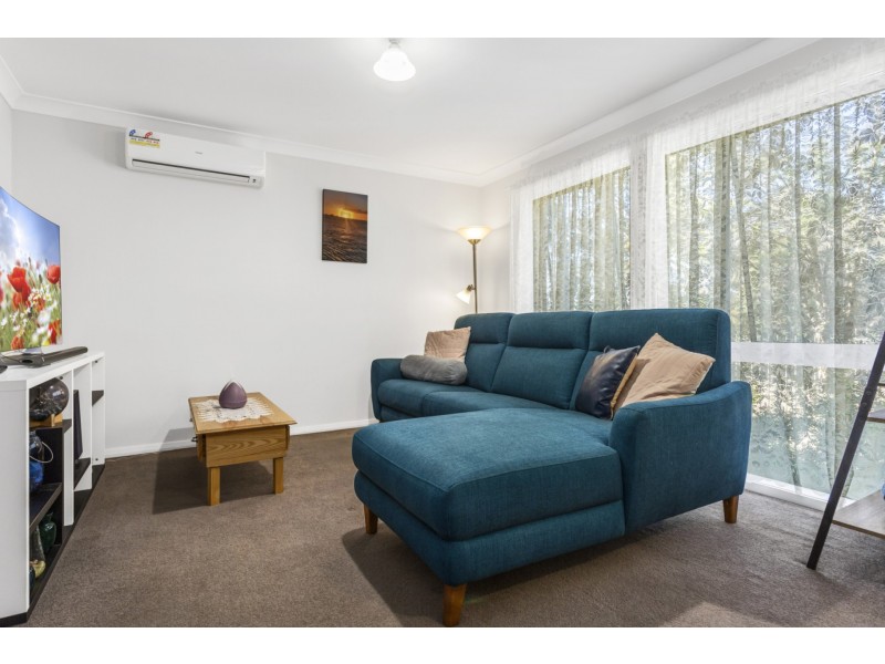 12 Bellona Terrace, Glenfield NSW 2167