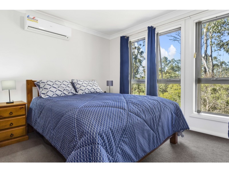 12 Bellona Terrace, Glenfield NSW 2167