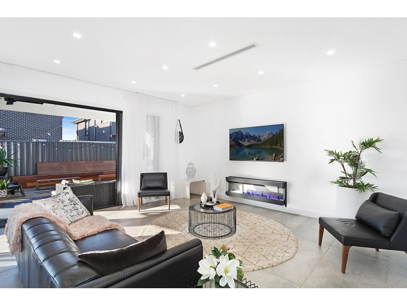 21 Frelon Avenue, Austral NSW 2179
