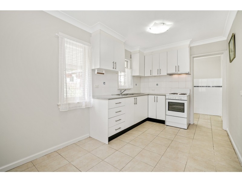 70 Strickland Crescent, Ashcroft NSW 2168