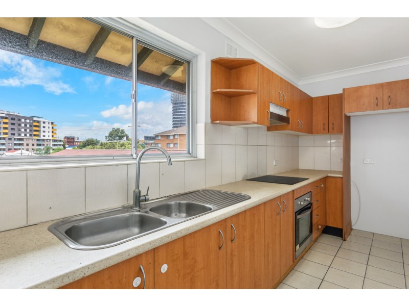 23/28 Charles Street, Liverpool NSW 2170