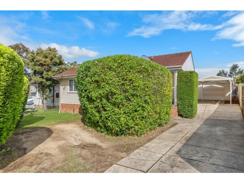 3 Leicester Place, Miller NSW 2168