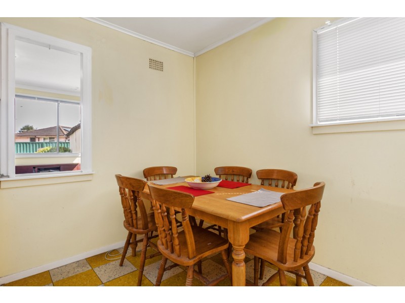 3 Leicester Place, Miller NSW 2168