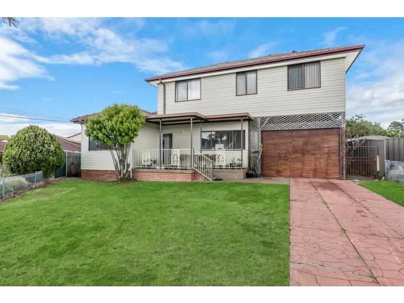 7 Saunders Avenue, Liverpool NSW 2170