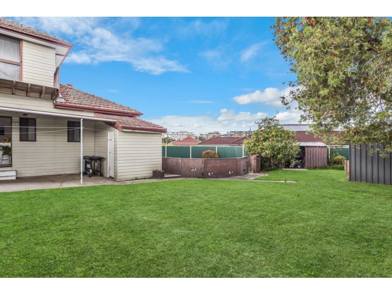 7 Saunders Avenue, Liverpool NSW 2170
