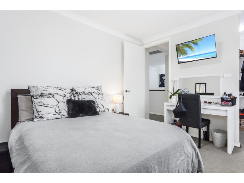 8 Passiflora Avenue, Denham Court NSW 2565