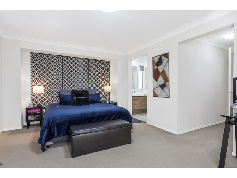 8 Passiflora Avenue, Denham Court NSW 2565