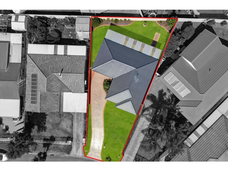 10 Gosling Avenue, Green Valley NSW 2168