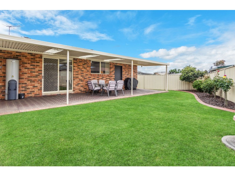 10 Gosling Avenue, Green Valley NSW 2168
