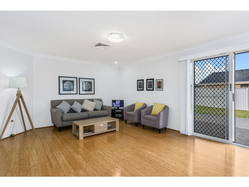2 Fantail Place, Green Valley NSW 2168