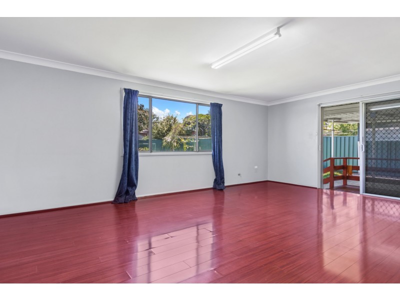 32 Strickland Crescent, Ashcroft NSW 2168