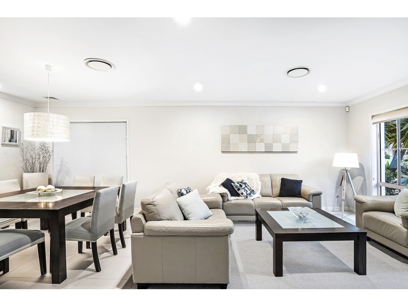 6 Padua Close, Prestons NSW 2170