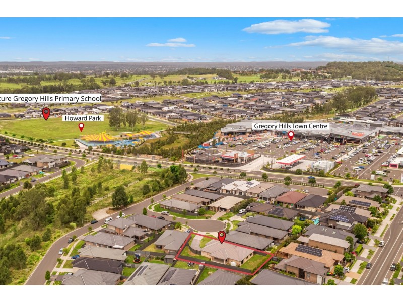 6 Finch Place, Gregory Hills NSW 2557