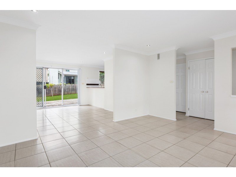 28 Horningsea Park Drive, Horningsea Park NSW 2171