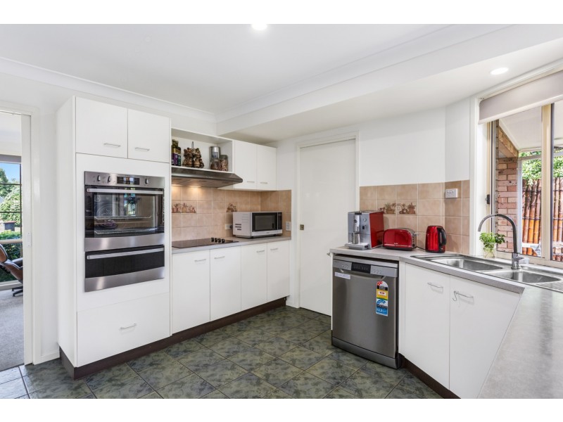 17 Balala Court, Wattle Grove NSW 2173