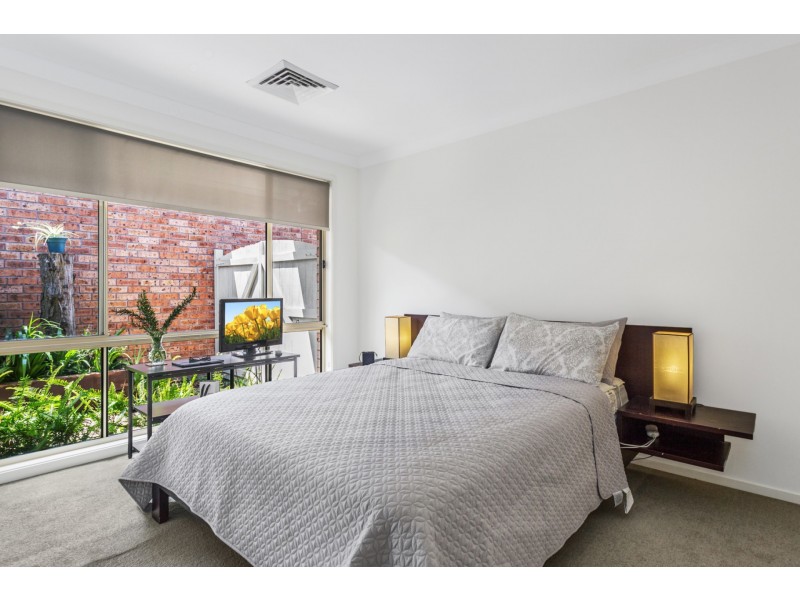 17 Balala Court, Wattle Grove NSW 2173