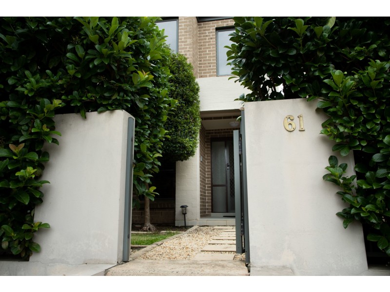 61 Stansmore Avenue, Prestons NSW 2170