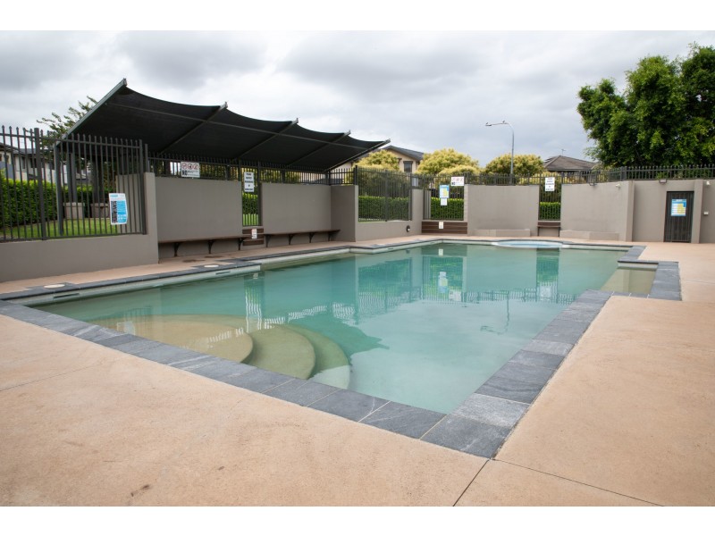 61 Stansmore Avenue, Prestons NSW 2170