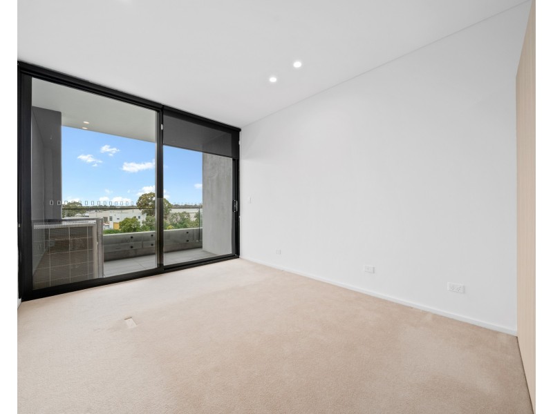 404/6b Atkinson Street, Liverpool NSW 2170