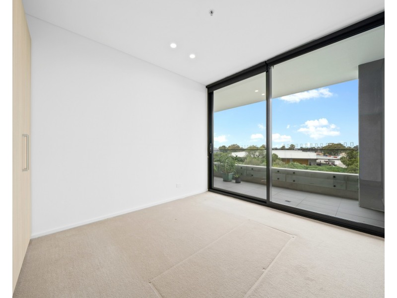 404/6b Atkinson Street, Liverpool NSW 2170