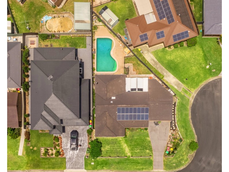 10 Yule Place, Glenfield NSW 2167