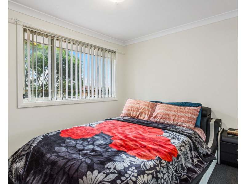 4/10 Yerona Street, Prestons NSW 2170