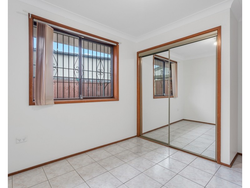 19 Mulligan Street, Bossley Park NSW 2176