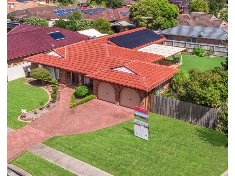 22 Bundarra Court, Wattle Grove NSW 2173