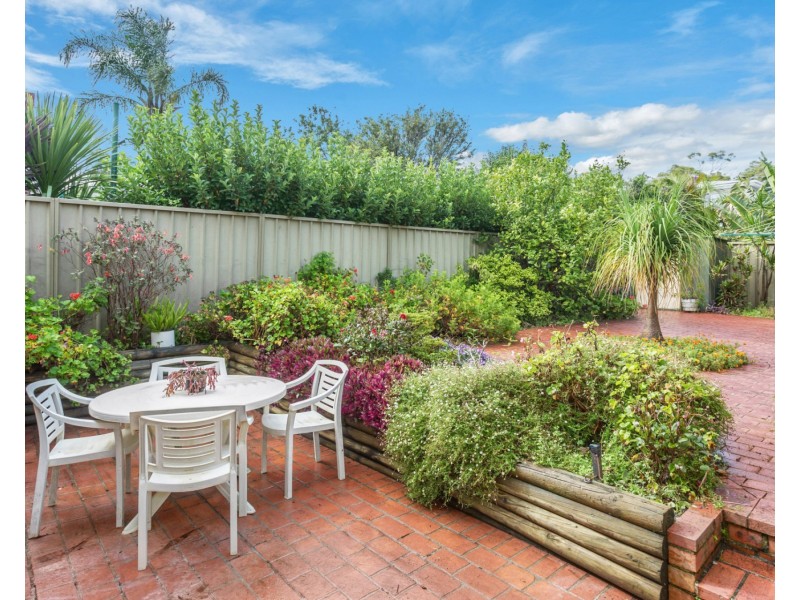 40a Castlewood Avenue, Woolooware NSW 2230