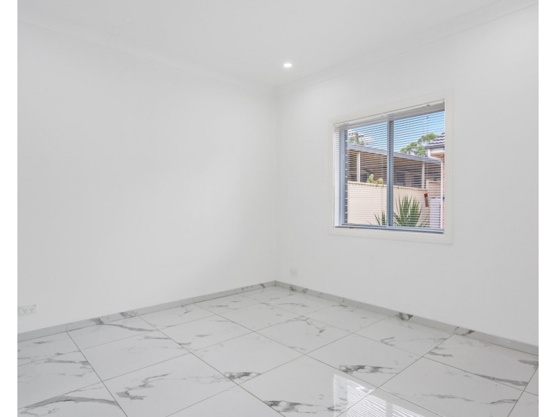 90 Maxwells Avenue, Ashcroft NSW 2168