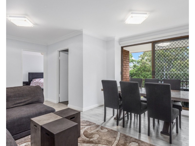 87/142 Moore Street, Liverpool NSW 2170