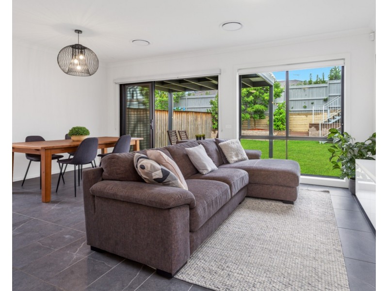 82 Hennessy Avenue, Moorebank NSW 2170