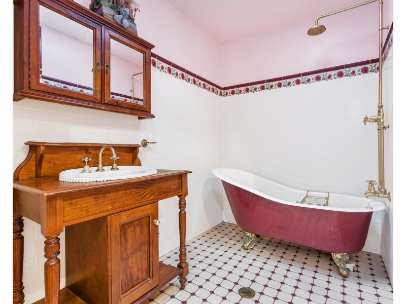 27 Kaluga Street, Busby NSW 2168